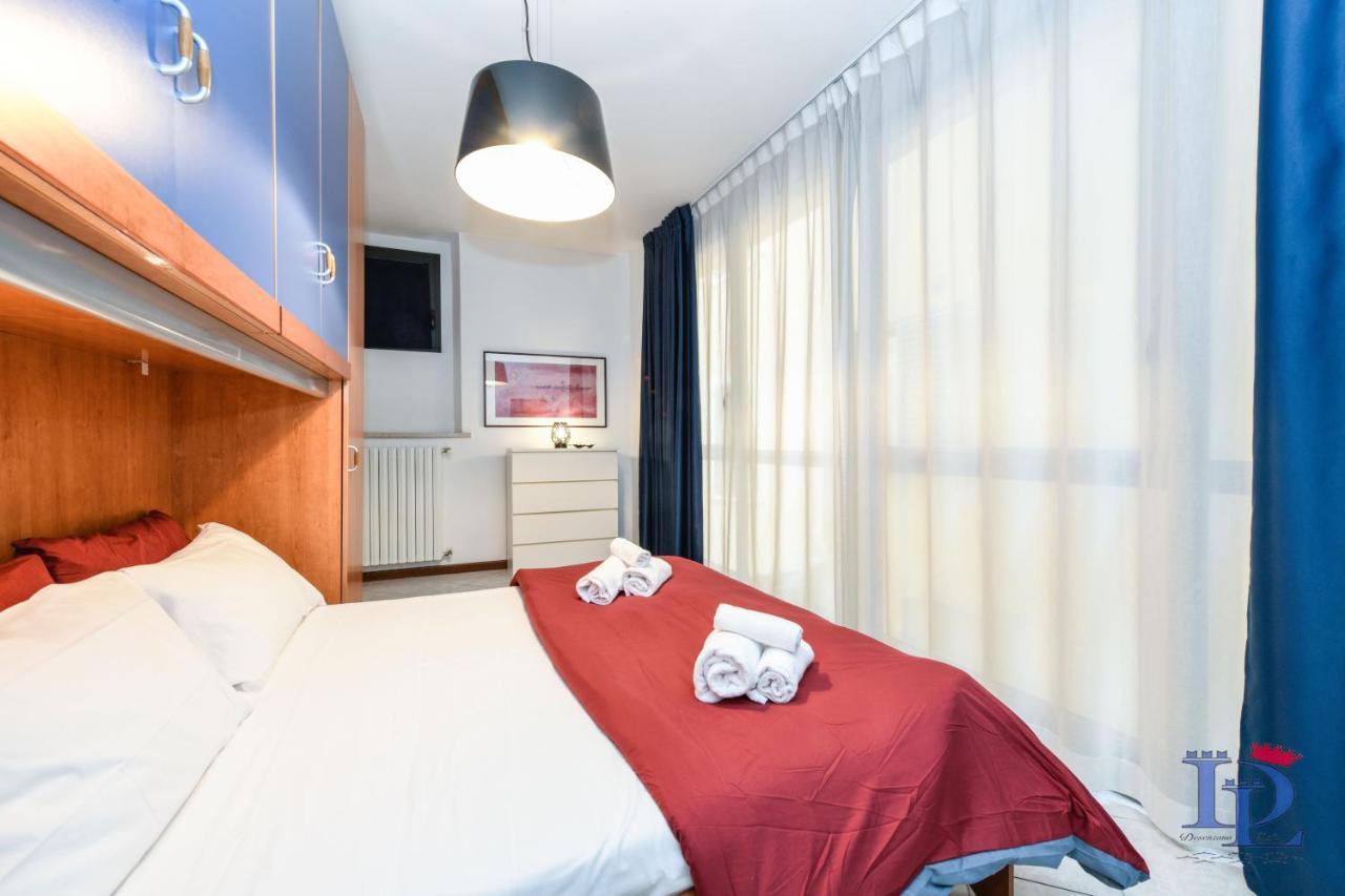 Desenzanoloft Blue Lake Star Apartment Desenzano del Garda Ngoại thất bức ảnh